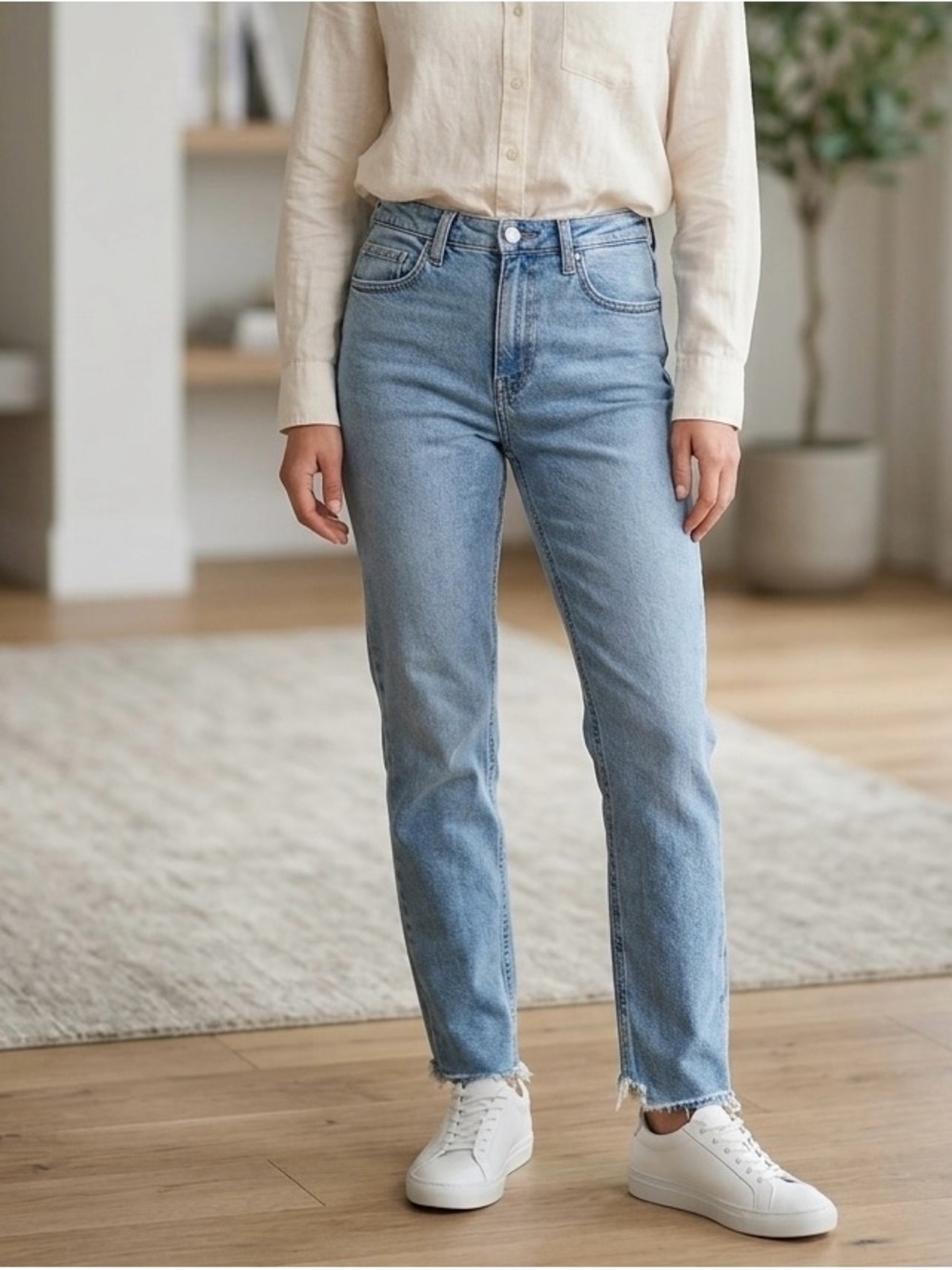 Urban Outfitters BDG Girlfriend High-Rise Jeans Size 28